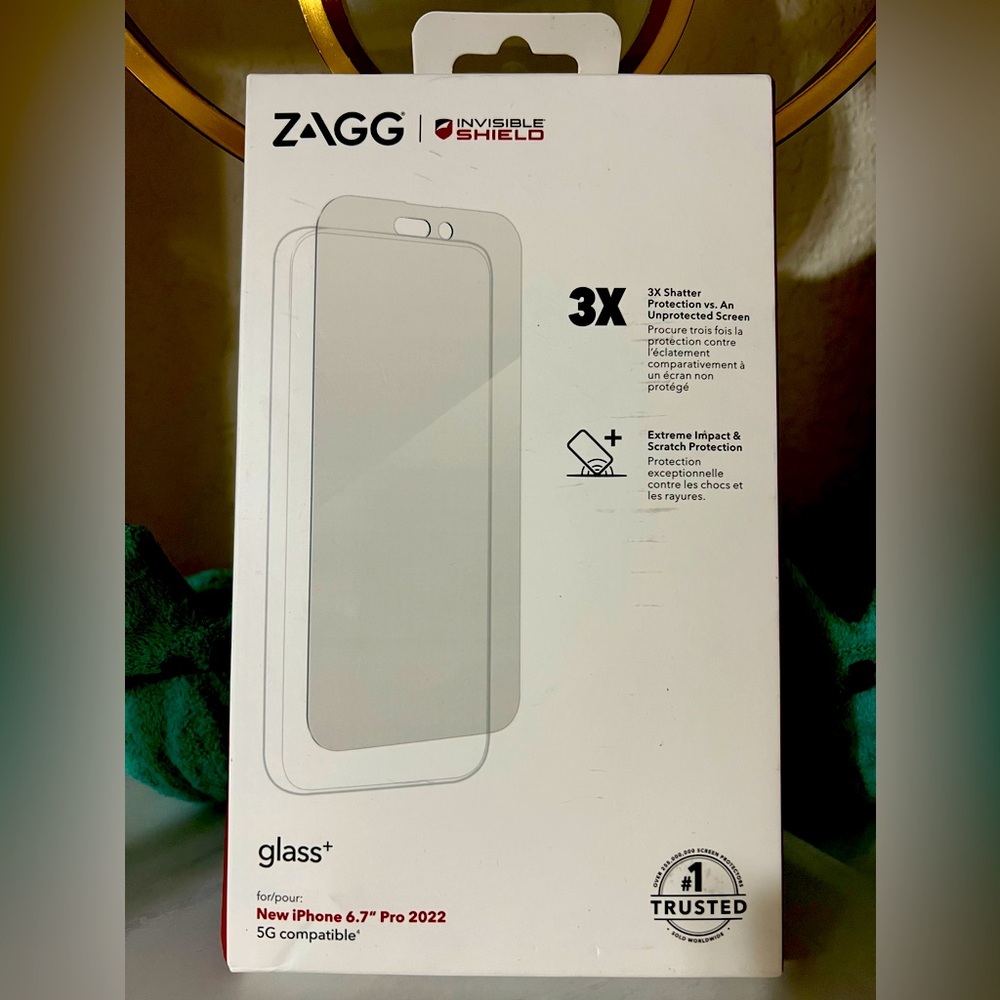 NWT Zagg Invisible Shield Screen Protector- New iPhone 6.7” Pro 2022
